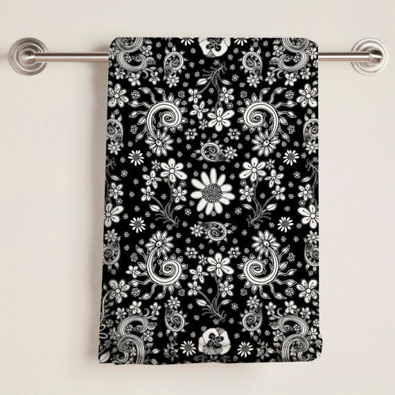 bath-towel-bw-floral